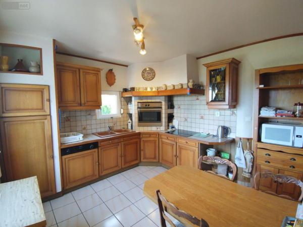 Maison individuelle à vendre à Plourin-lès-Morlaix dans le Finistère (29600), ref : PMMA