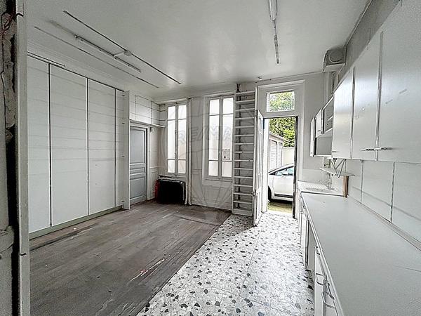 Local d’activité à vendre - Colombes, Hauts-de-Seine - 92
