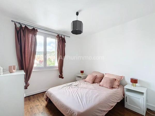 Location                                                      Appartement
                        
                     3 pièces                      49 m2                     à Clermont-Ferrand