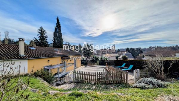 Maison à CHARBONNIERES-LES-BAINS, 69260 - 4 pièces 111m²