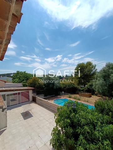 Maison T4- Jardin-Terrasse-Piscine-Véranda- Box