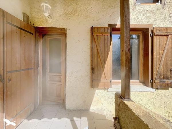 Maison à vendre 75 684 € Saint-Étienne-de-Maurs 3 p 140 m² DPE F