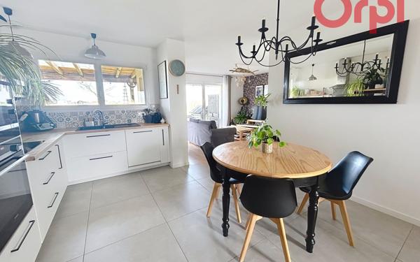 Maison à vendre    4 pièces •  Saint-Vincent-sur-Jard