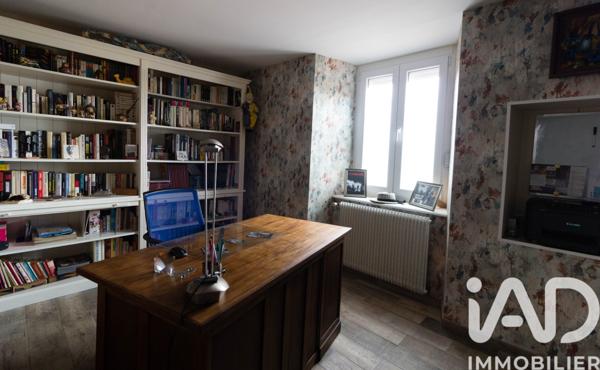 Maison à vendre 5 pièces 139 m² Saint-Léonard-de-Noblat