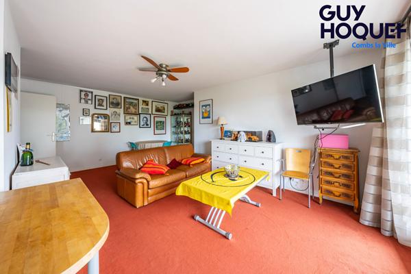 VENTE d'un appartement F3 (67 m²) à COMBS LA VILLE