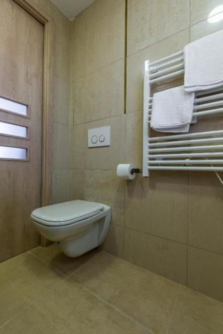 Cagnes-sur-Mer (06800) Opportunité investisseur 4 studios meublés à deux pas de la plage