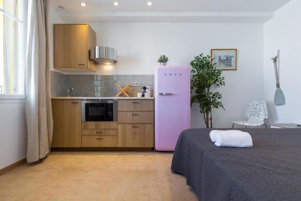 Cagnes-sur-Mer (06800) Opportunité investisseur 4 studios meublés à deux pas de la plage