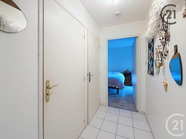 Appartement T2 à vendre  2 pièces - 47,80 m2 TROYES - 10