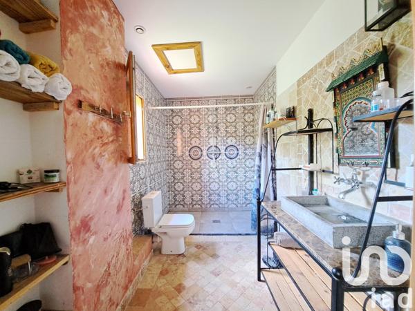 Maison d’architecte 7 pièces de 196 m² à Souillac (46200)