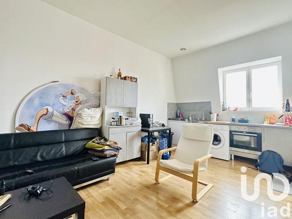 Appartement 4 pièces de 65 m² à Croix (59170)