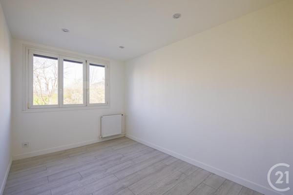 Appartement T4 à vendre  4 pièces - 85,50 m2 ST MARTIN D HERES - 38