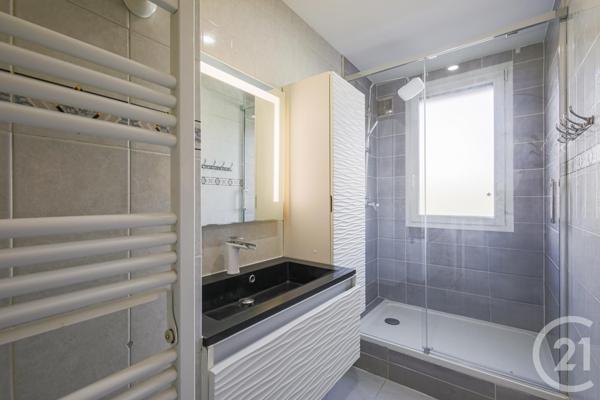 Appartement T4 à vendre  4 pièces - 85,50 m2 ST MARTIN D HERES - 38