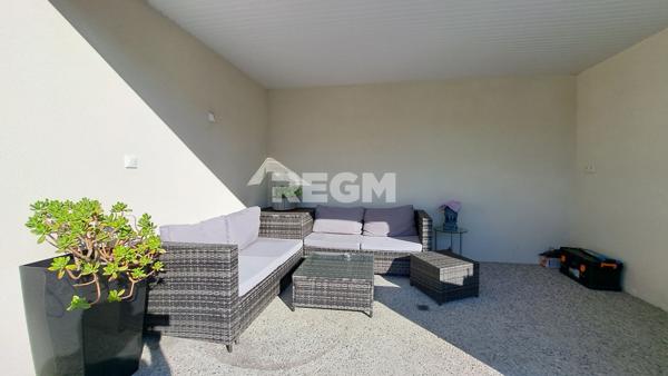 Lescar (64230) Contemporaine de 2002 - 5 chambres - piscine avec pool house