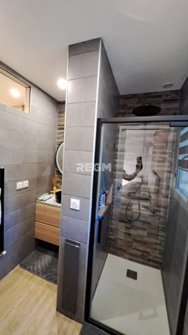 Lescar (64230) Contemporaine de 2002 - 5 chambres - piscine avec pool house