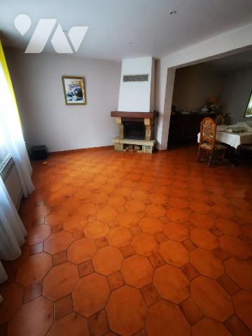 Maison de ville secteur Rhônelle - faire vite