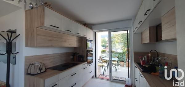 Appartement 3 pièces de 72 m² à Savines-le-Lac (05160)