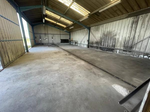 Ensemble de locaux d’activités sur 1,12 ha