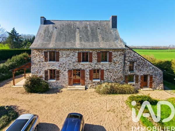 Maison à vendre 11 pièces 256 m² Ombrée d'Anjou