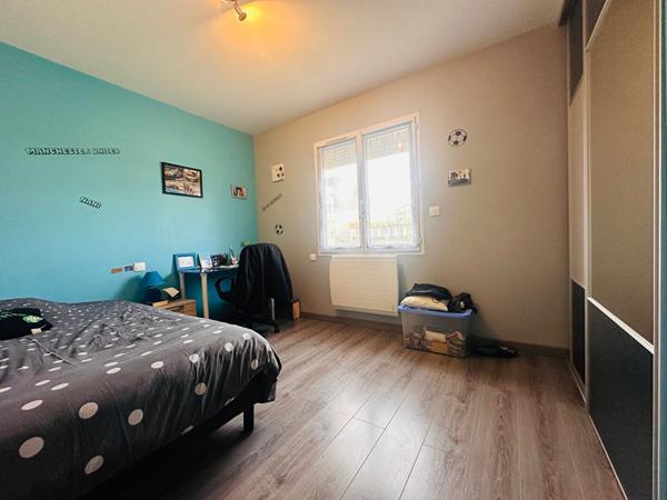 Maison Vineuil 5 pièce(s) 147.15 m²