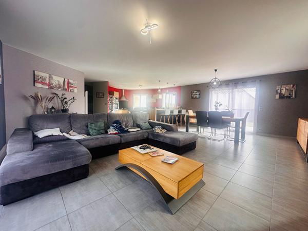 Maison Vineuil 5 pièce(s) 147.15 m²