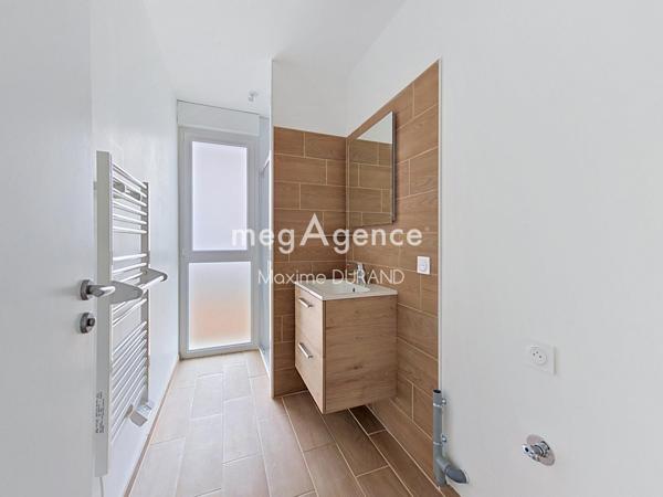Appartement à SAINT-ANDRE-DE-LA-MARCHE, 49450 - 3 pièces 65m²