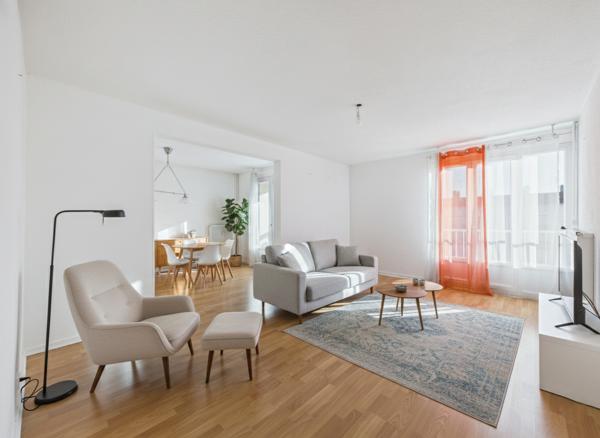 Appartement T5 avec garage et cave à Bourg Les Valence