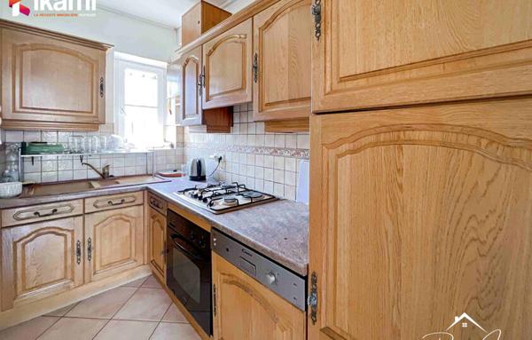 Maison 4 pièces de 100 m2 à La Chapelle sur Oreuse (89140)