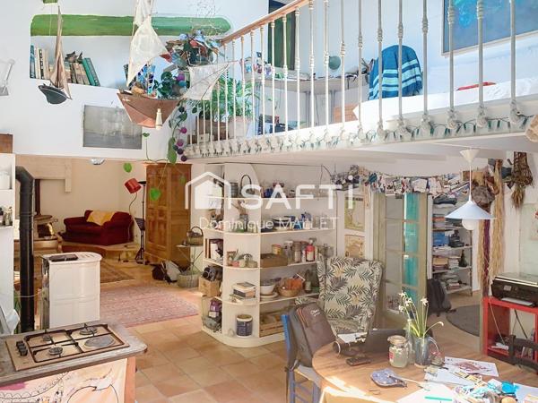 Maison atypique avec jardin au calme en ville