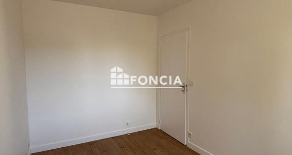 Location Appartement 3 pièces 65.49 m² - ÉTampes 91150