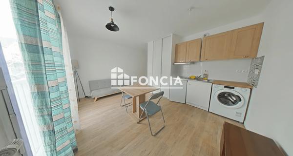 Location Studio 25.7 m² - Bobigny 93000