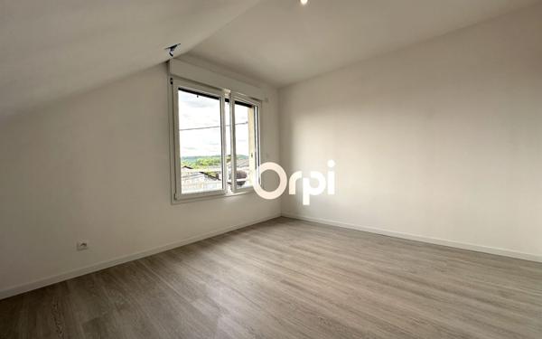 Appartement à louer    3 pièces • 66,12 m2 Vailly-sur-Aisne