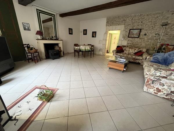 Maison à vendre |  Gémozac |  6 pièces | 125 m²