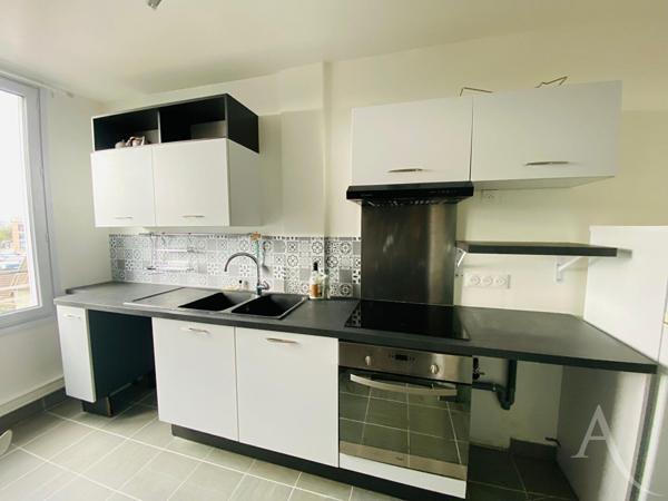 À louer : 3 pièces meublé de 64 m² à Mantes-la-Jolie (gare à proximité)