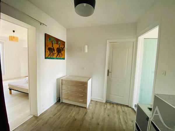 À louer : 3 pièces meublé de 64 m² à Mantes-la-Jolie (gare à proximité)