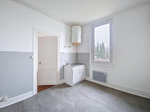 APPARTEMENT PERONNAS - 2 pièce(s) - 37 m2