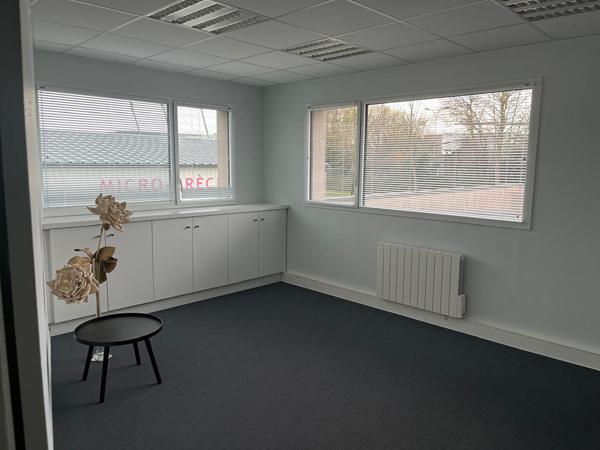 Bureaux à vendre Saint Lo 570 m²