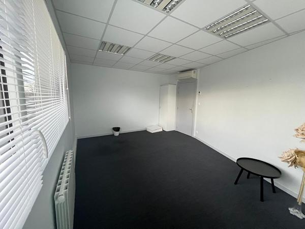 Bureaux à vendre Saint Lo 570 m²