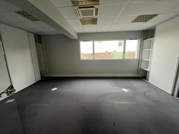 Bureaux à vendre Saint Lo 570 m²