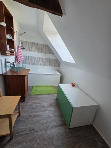 Maison à PLOUNEVEZ-MOEDEC, 22810 - 6 pièces 118m²