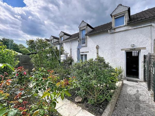 Vente                                                      Maison
                        
                     3 pièces                      62 m2                     à Saint-Arnoult-en-Yvelines