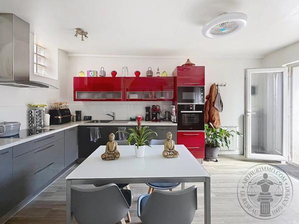 Vente                                                      Maison
                        
                     3 pièces                      62 m2                     à Saint-Arnoult-en-Yvelines