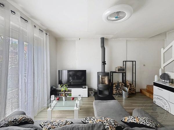 Vente                                                      Maison
                        
                     3 pièces                      62 m2                     à Saint-Arnoult-en-Yvelines