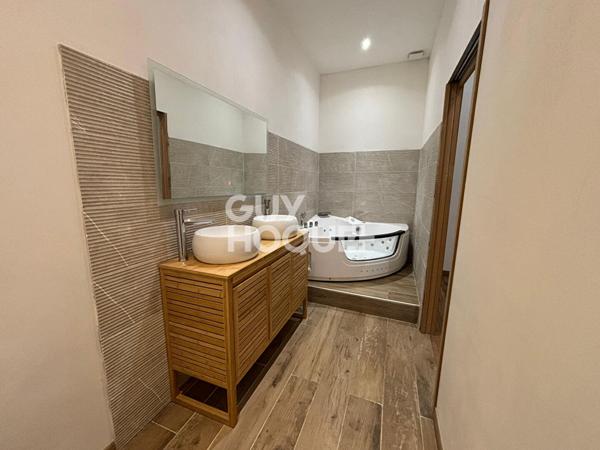 Maison à vendre à Cuxac d'Aude - Référence V1369CG