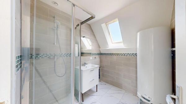 Vente                                                      Maison
                        
                     6 pièces                      107 m2                     à Pontault-Combault