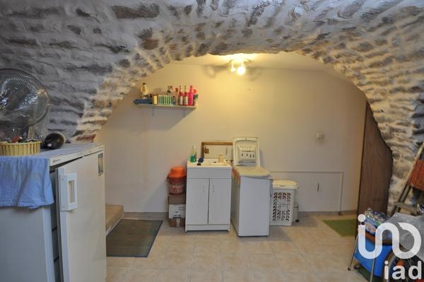 House for sale 4 rooms 110 m² Caveirac