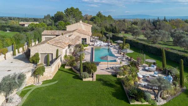 EXCLUSIVITE - ST REMY DE PROVENCE - MAISON AVEC VUE ALPILLES