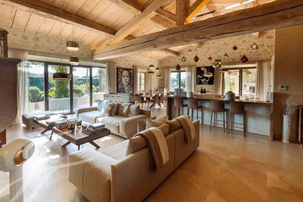 EXCLUSIVITE - ST REMY DE PROVENCE - MAISON AVEC VUE ALPILLES