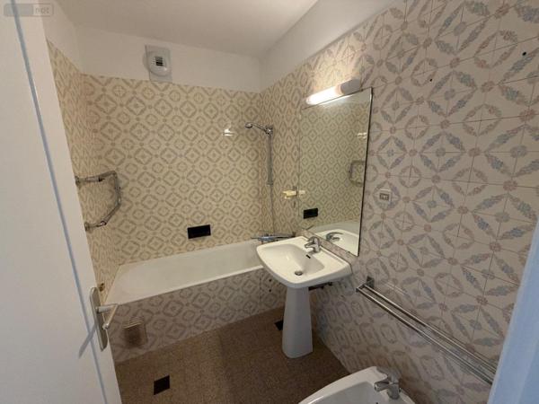 Appartement rénové à louer à Chalon-sur-Saône en Saône-et-Loire (71100), ref : Rempart Saint Vincent