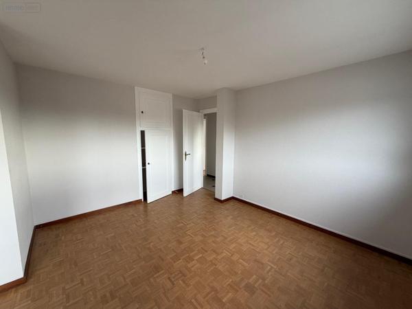 Appartement rénové à louer à Chalon-sur-Saône en Saône-et-Loire (71100), ref : Rempart Saint Vincent