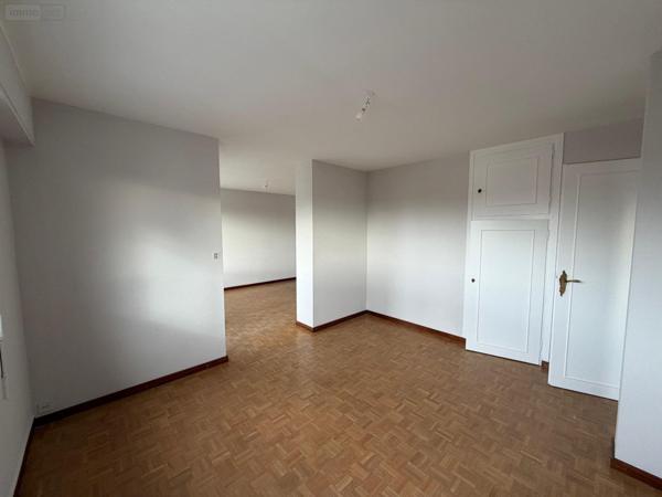 Appartement rénové à louer à Chalon-sur-Saône en Saône-et-Loire (71100), ref : Rempart Saint Vincent